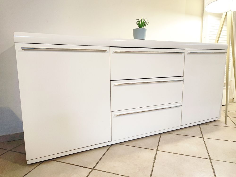 Buffet blanc laqu&eacute; Meubles