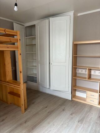  Appartement à louer 1 pièce 29 m² Besançon