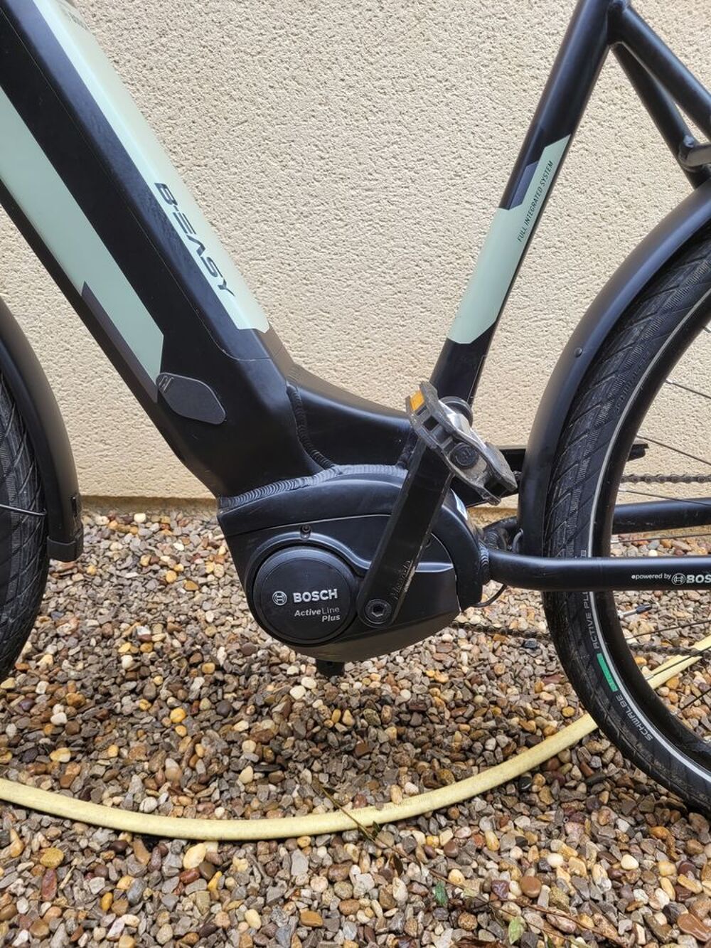 V&eacute;lo VTC &eacute;lectrique ATALA Vélos