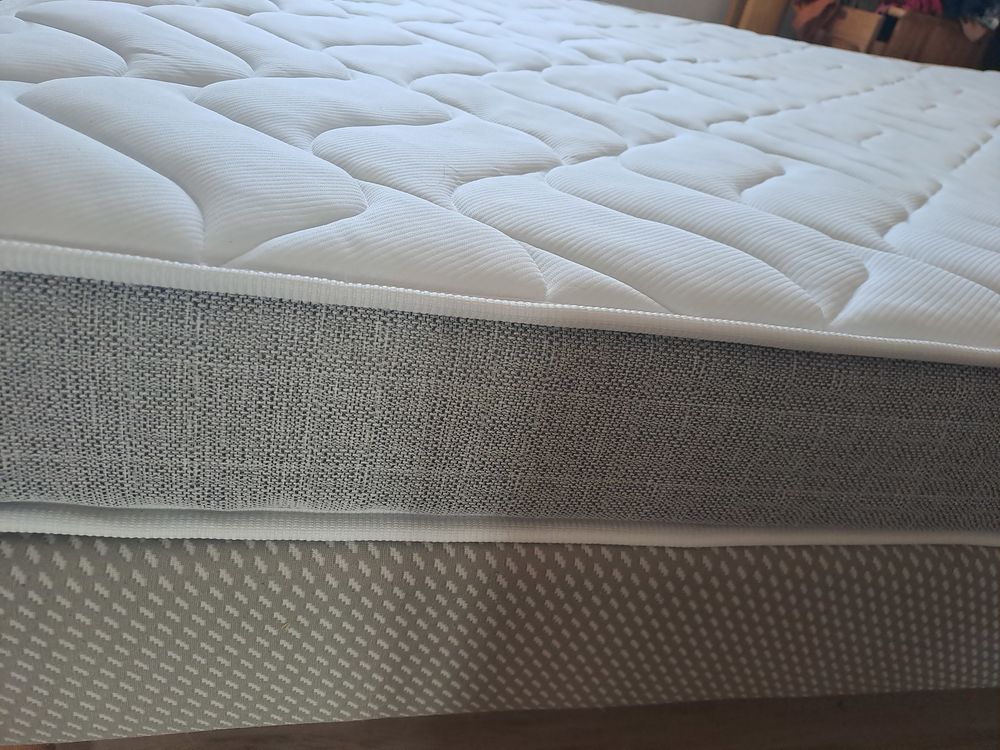 Matelas mousse Meubles