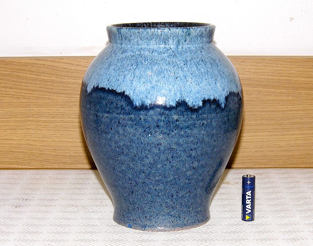 VASE C&eacute;ramique bleu nuanc&eacute; ACCOLAY ann&eacute;es 60 vintage Décoration
