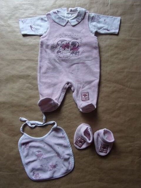 Lot de vtements en taille naissance 5 Montaigu-la-Brisette (50)