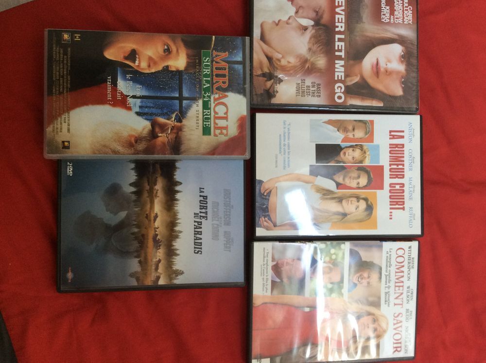 4dvd et 1 VHS DVD et blu-ray