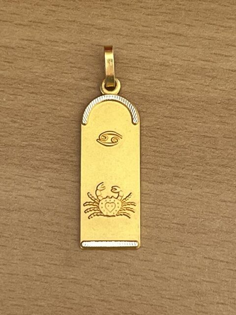 Mdaille pendentif Cancer plaqu or longueur 2 cm
Signe Zodi 17 Saint-Prix (95)