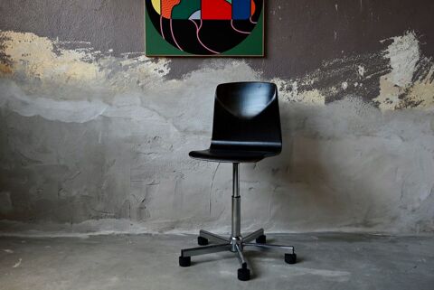 Chaise pivotante haute de bureau d'atelier ou siège vintage 130 Wintzenheim (68)