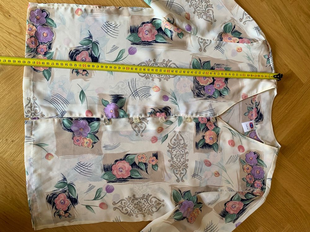 Chemisier ''C&amp;A'' Taille 40, &eacute;cru &agrave; fleurs Vêtements