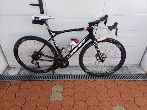 VELO CARBONE LAPIERRE XELIUS ULTEGRA DIE FDJ 2022 DI2 2990 Les Gonds (17)
