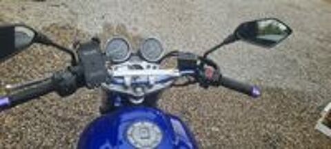 YAMAHA 1999 occasion 80100 Abbeville