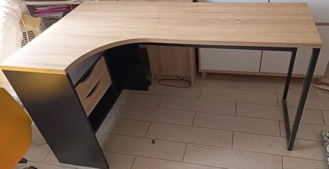 Bureau d'angle Varetz (19)