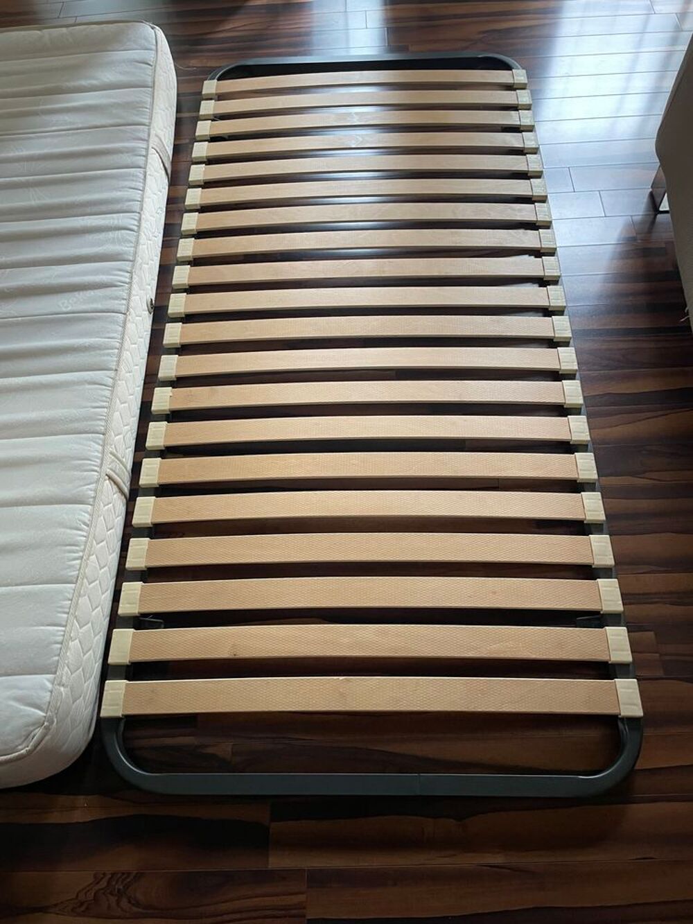 Sommier + matelas Meubles