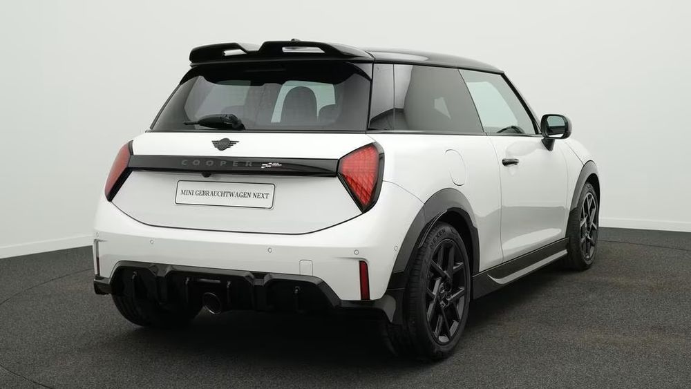 Cooper 231 ch DKG7 JCW JCW Finition 2025 occasion 38440 Saint-Jean-de-Bournay
