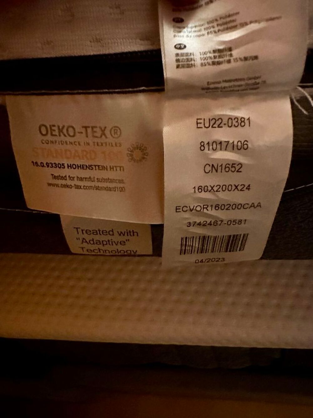 Lit IKEA en tr&egrave;s bon &eacute;tat avec Matelas EMMA Hybride V1 Meubles