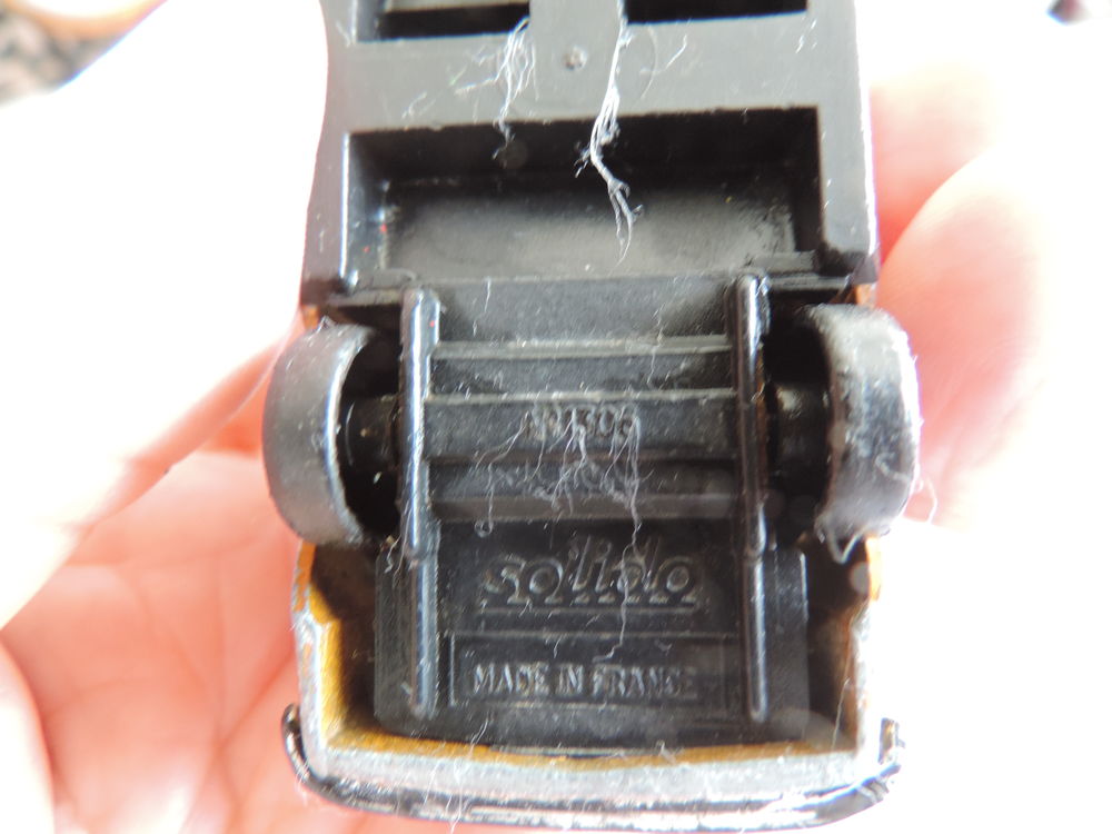 SOLIDO - PEUGEOT 504 - Echelle : 1/43 &egrave;me. 