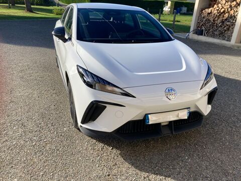 MG MG4 Electric 51kWh - 125 kW 2WD Standard 2023 occasion Saint-Gen&egrave;s-de-Blaye 33390