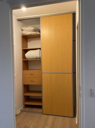 Vente Appartement studio dans immeuble de standing Mérignac