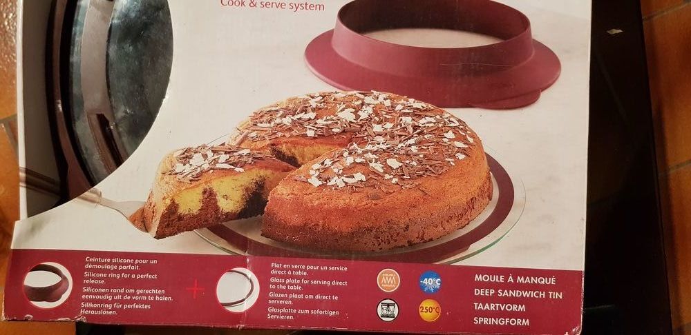MOULE A GATEAUX FACILE + FOND VERRE GRANDE MARQUE Cuisine