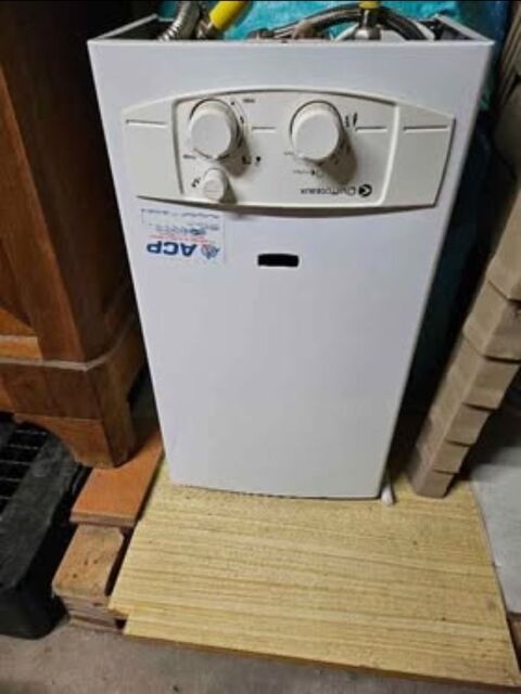 Chauffe eau gaz 200 Le Cap D Agde (34)