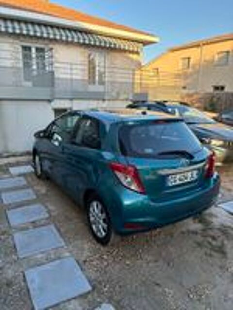 Yaris 1.0 - 69 VVT-i S&eacute;rie Limit&eacute;e Les Bleus 2012 occasion 31000 Toulouse