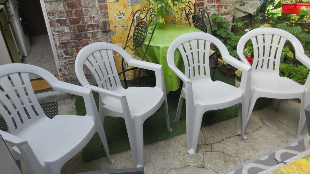 Lot de quatre chaises de jardin ou camping Jardin