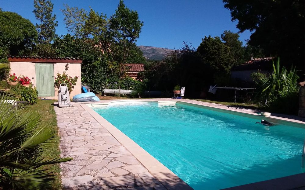 Maison 7 pièces 155 m² · à Le Rouret · 155 m² · 890 000 €