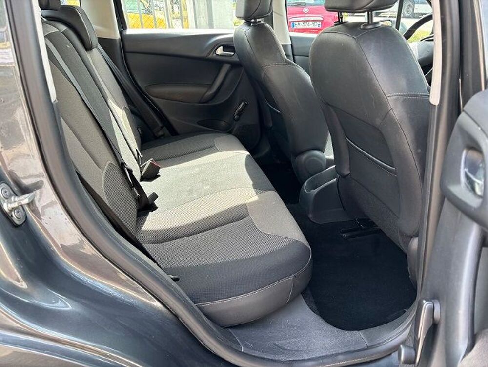 C3 VTi 68 Confort (4 CV) 5 portes clim 2014 occasion 78540 Vernouillet