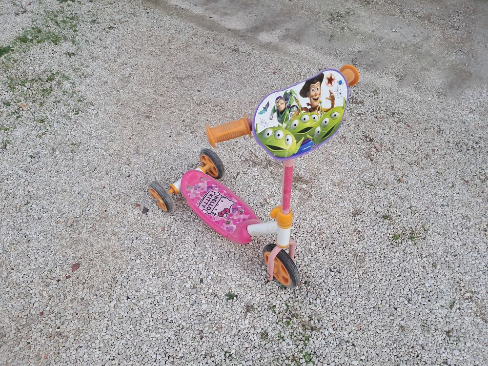 Trotinette Hello Kitty Jeux / jouets