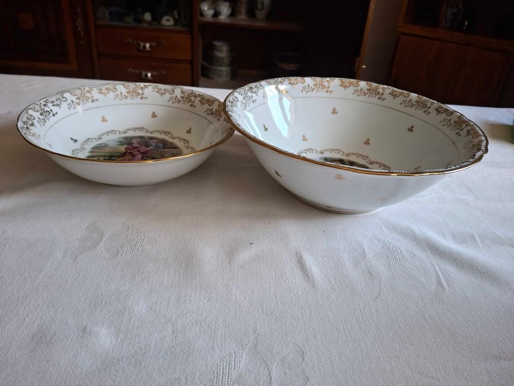 service de table porcelaine. Electroménager