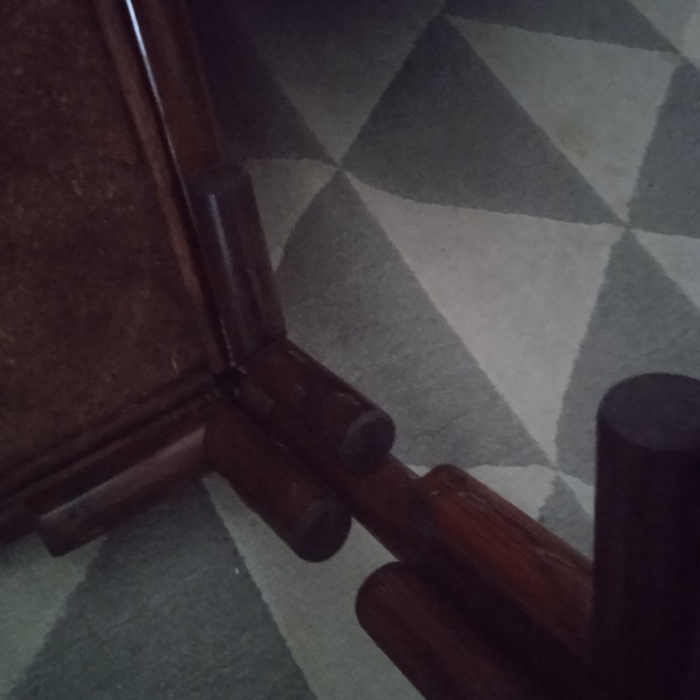 Table basse bambou 64*64 hauteur 35 cm Tr&egrave;s bon &eacute;tat Meubles