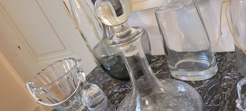 lot de carafes en verre Décoration