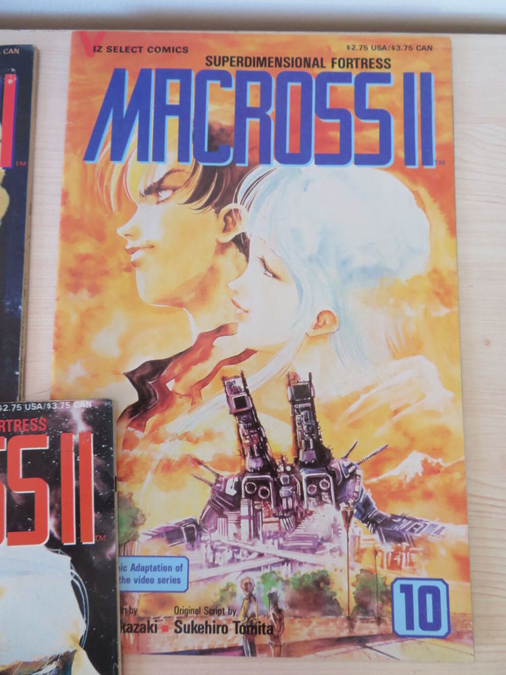 Lot comics Macross II Viz Big West 1993 Robotech Mikimoto TV Livres et BD
