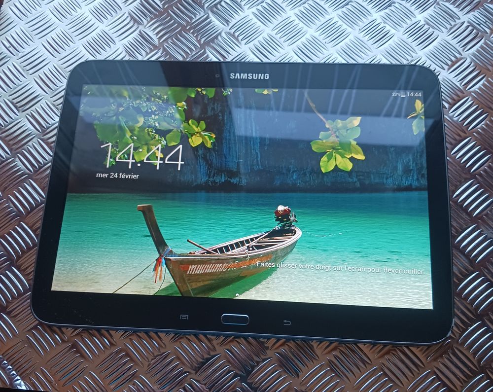 Tablette Samsung Galaxy Tab 3 
Matériel informatique