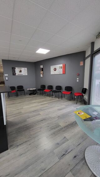  Investissement à vendre 9 pièces 203 m²