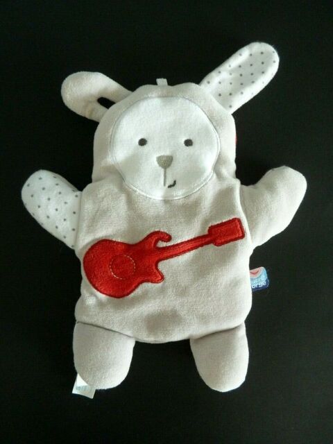 doudou lapin avec sa guitare sucre d'orge  5 Bayonne (64)