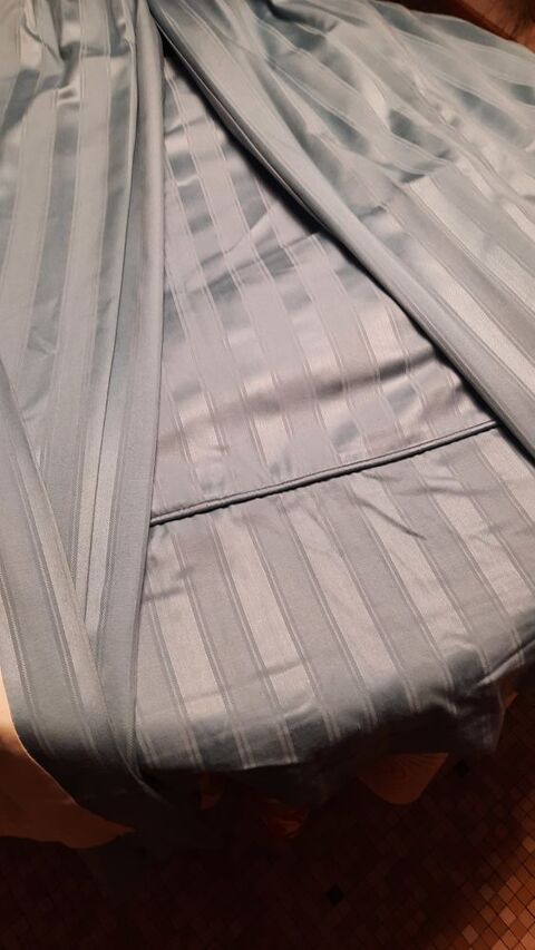 PAIRE DE DOUBLE RIDEAUX  50 Sevran (93)