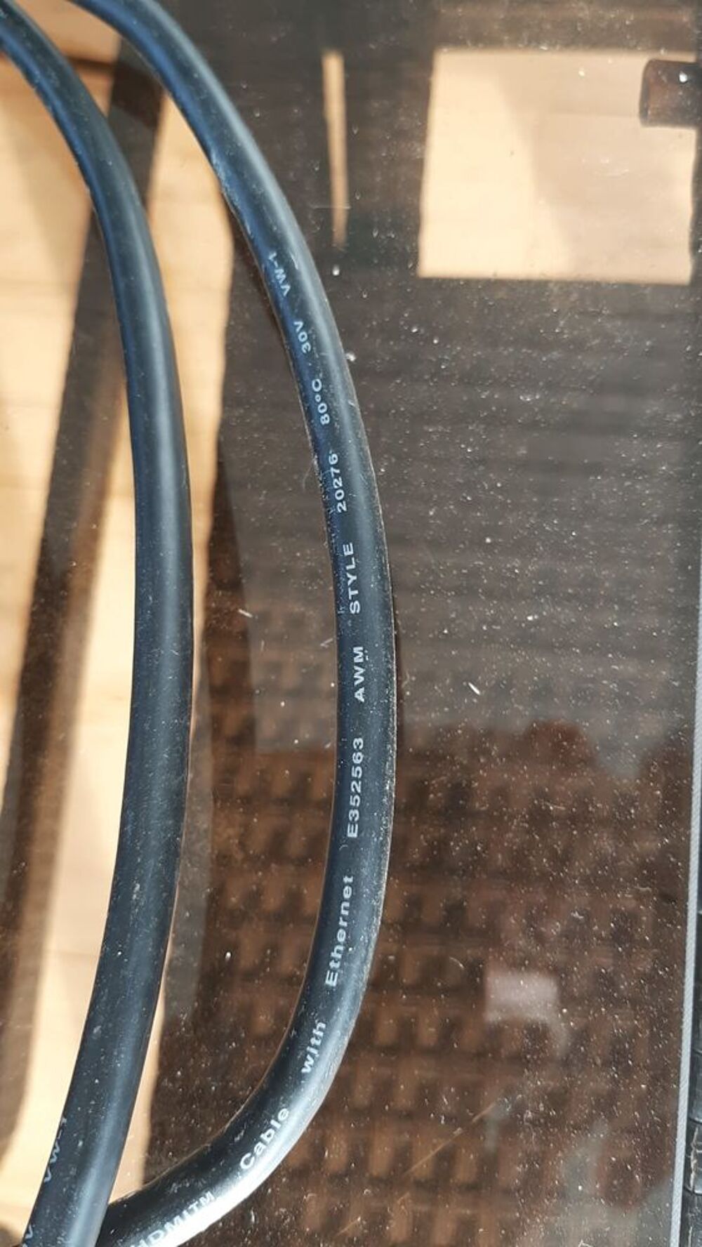 CABLES HDMI et INTERNET-baisse de prix Matériel informatique