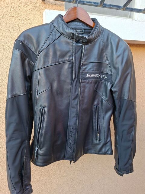 Blouson cuir moto femme La Garde (83)