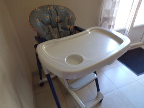 CHAISE Haute b�b� PEG PEREGO  prima pappa r�glables 
30 Lu�on (85)