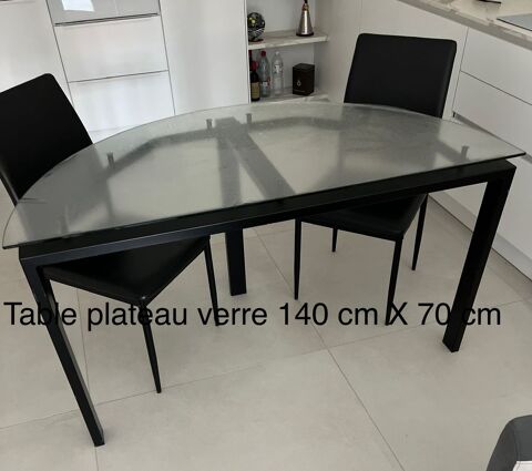 Table en verre et m�tal 70 Cagnes-sur-Mer (06)