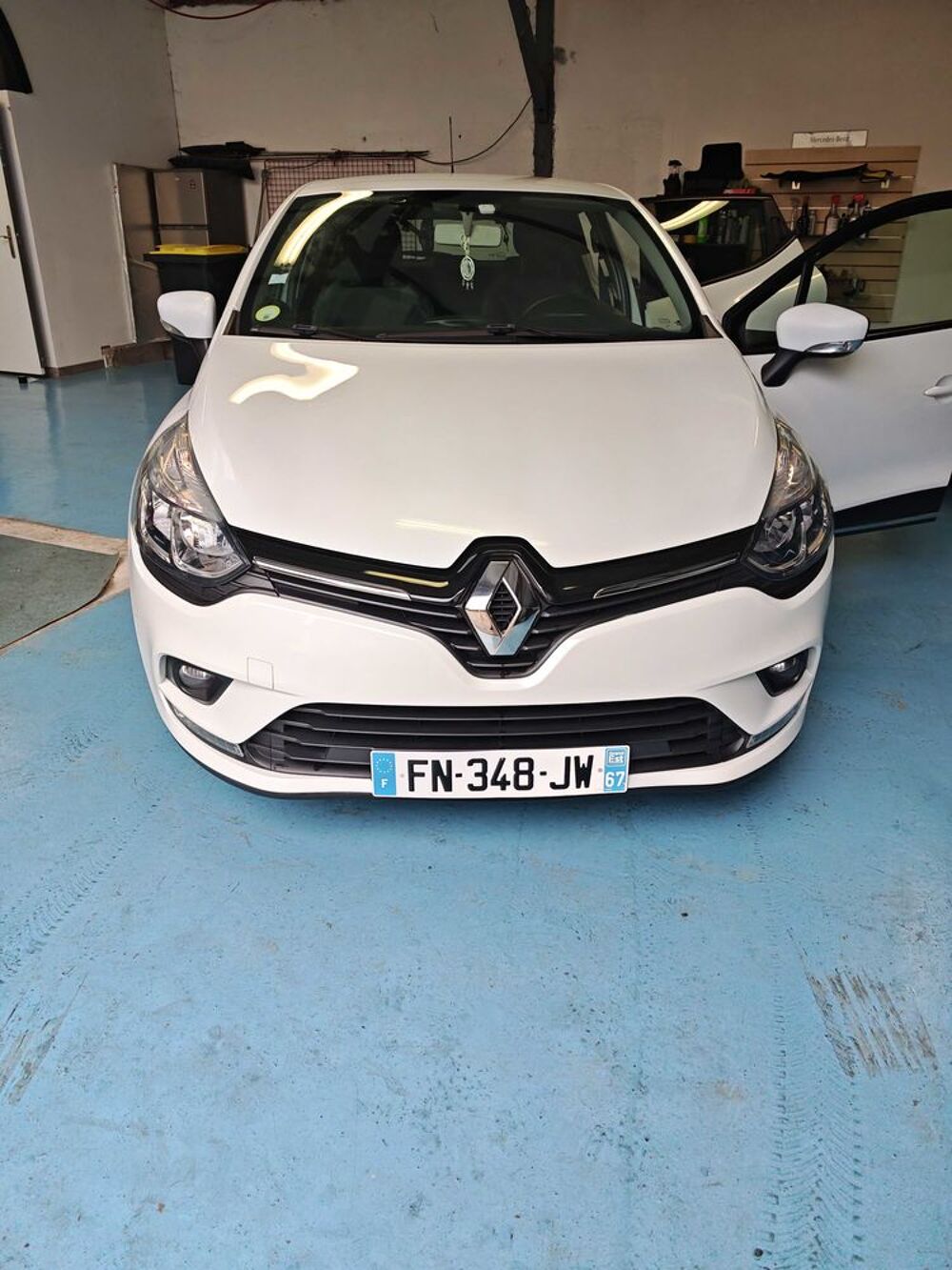 Clio IV Clio dCi 90 E6C Business 2020 occasion 71100 Sevrey