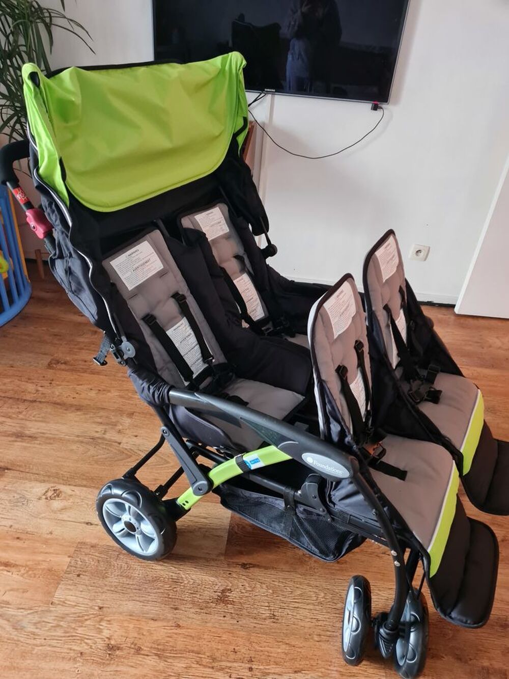 Poussette quadruple a vendre new arrivals