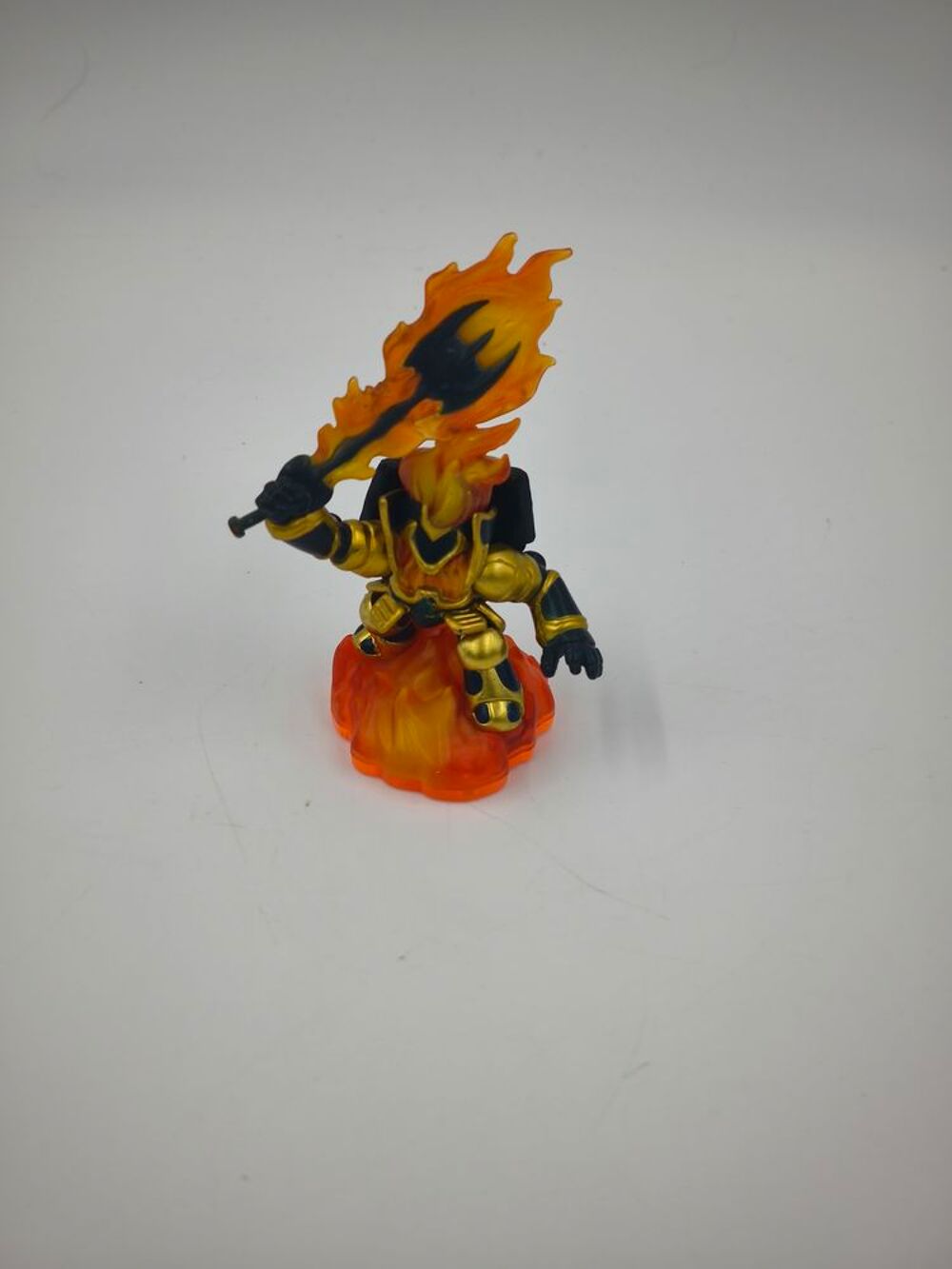 Figurine Skylanders Giants Legendary Ignitor Model 84499888 Consoles et jeux vidéos