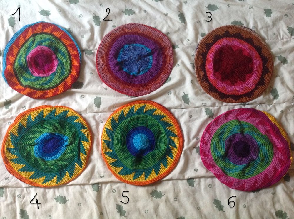 6 BONNETS MULTICOULEURS MIXTE TAILLE UNIQUE Envoi Possible Vêtements