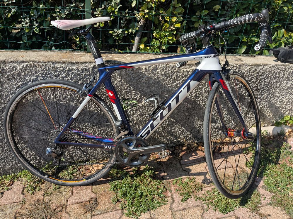 Scott foil en Di2 Vélos