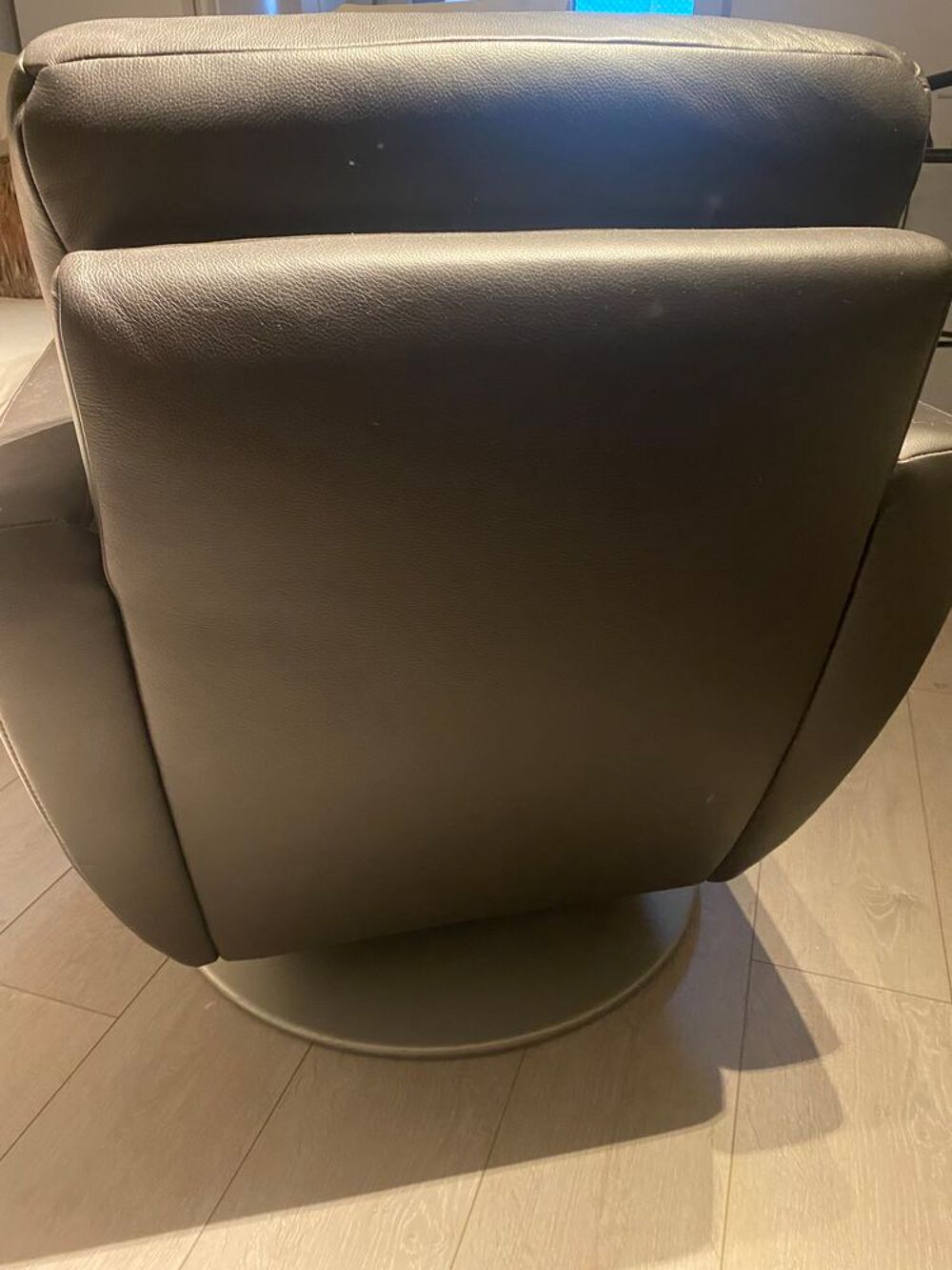 fauteuil cuir Meubles
