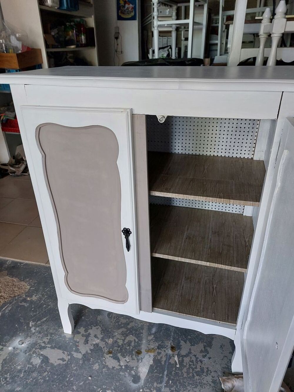 MEUBLE DE RANGEMENT BLANC ET BEIGE Meubles