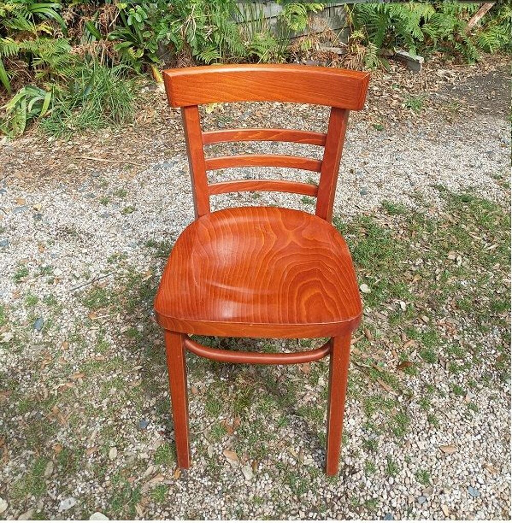 Chaise bois bistrot vernis dp 0923049 brocanteespritdantan Meubles