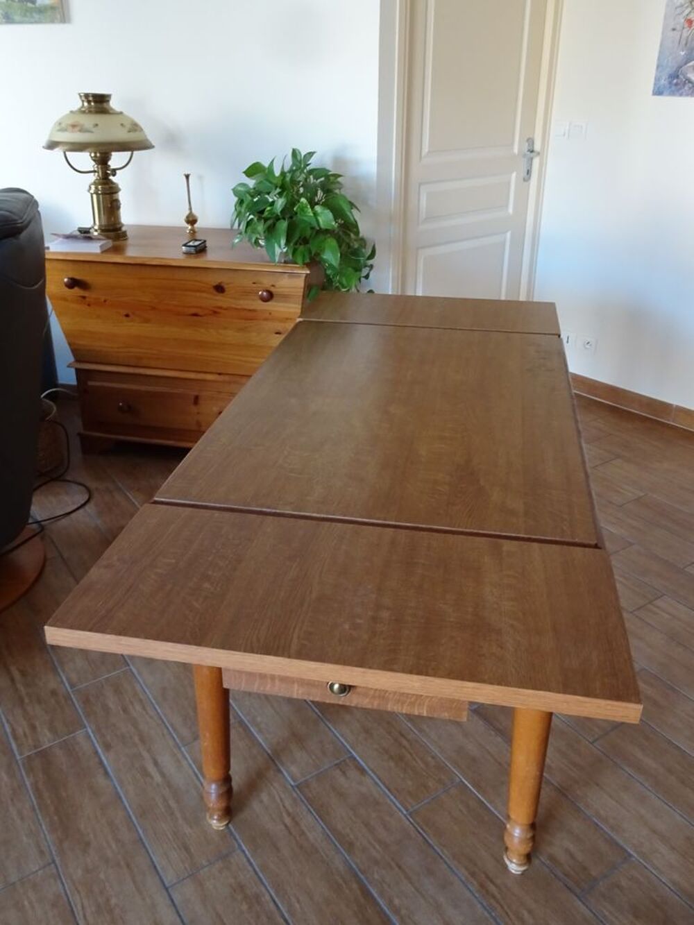 Table de cuisine en bois ch&ecirc;ne Meubles