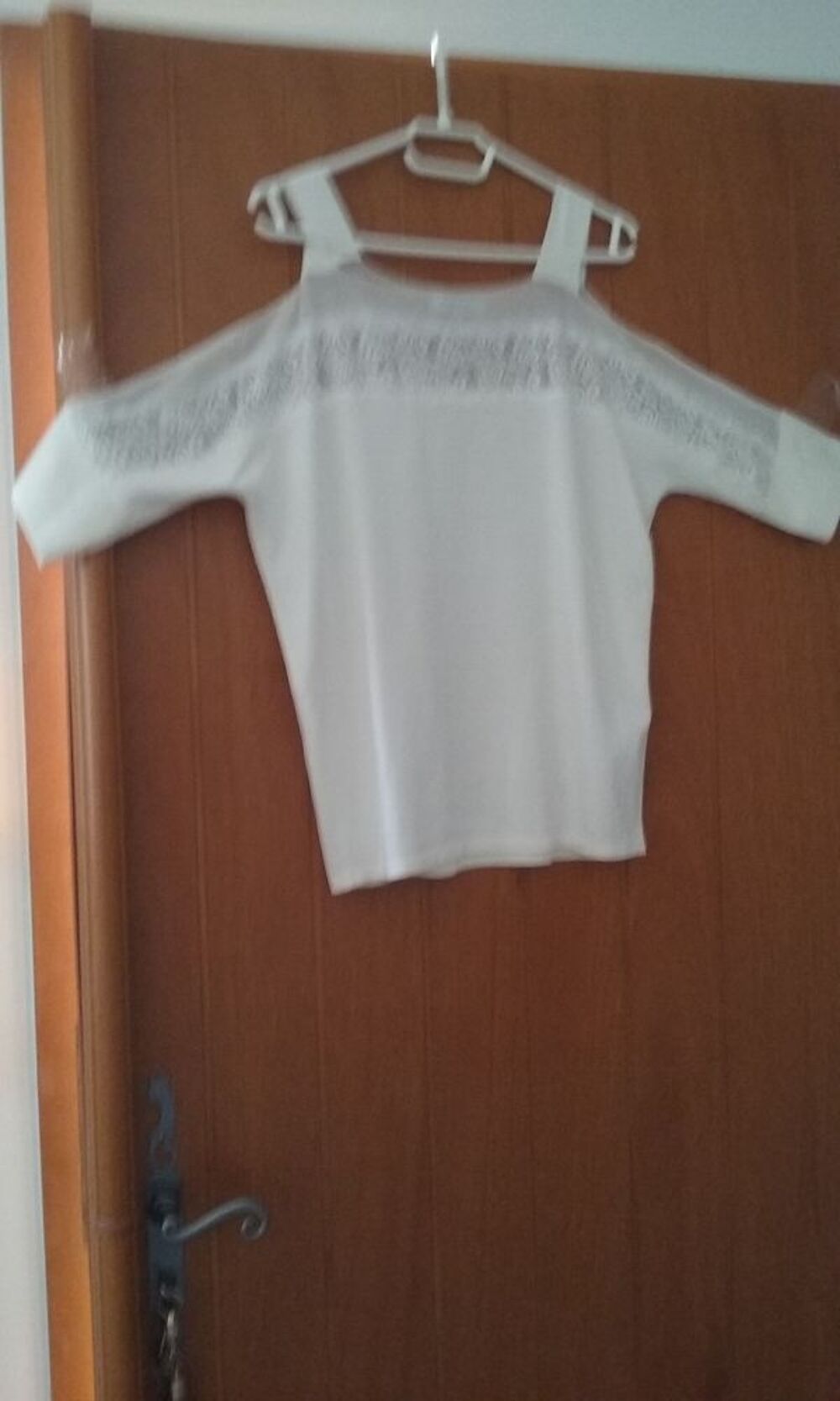 pull tel&eacute;phone: 0490270425 Vêtements
