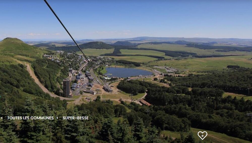   L'ETE A SUPER BESSE  EN AUVERGNE APPARTEMENT 5 PERSONNES Auvergne, Super Besse (63610)