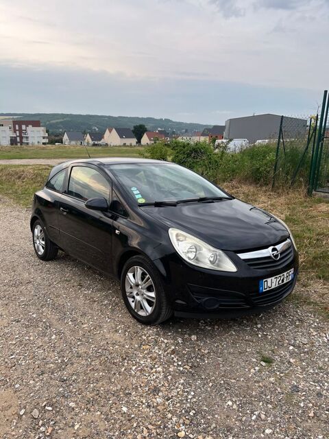 Opel corsa 1.2 - 80 Twinport Essentia